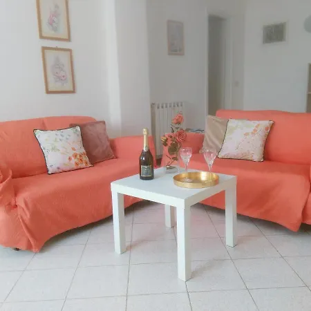 Apartment Vicino Alla Spiaggia - Near The Beach *