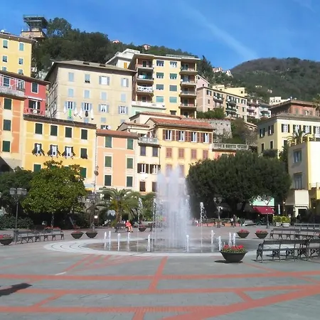 Vicino Alla Spiaggia - Near The Beach *