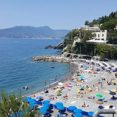 Vicino Alla Spiaggia - Near The Beach
